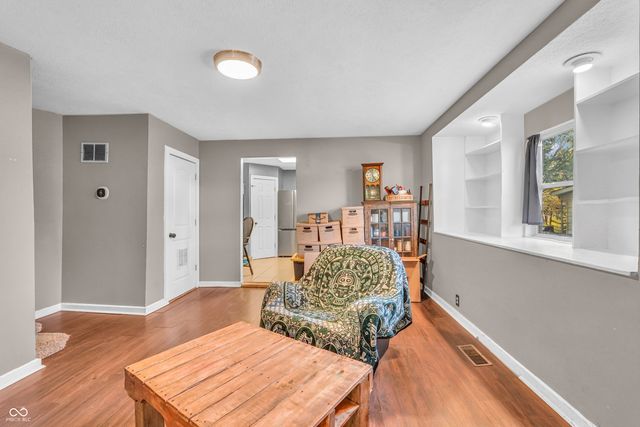 309 N Darlington Street, Jamestown, IN 46147