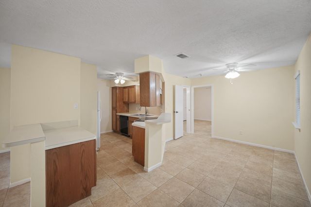 12755 Mill Ridge Drive 402, Cypress, TX 77429