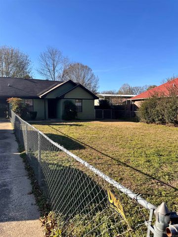 49 Garrett Road, Greenbrier, AR 72058