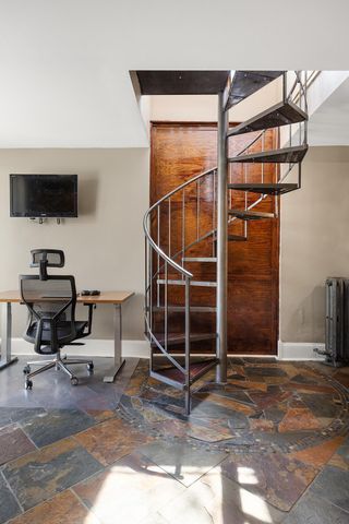 112 Western Avenue N 4, Saint Paul, MN 55102