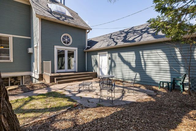 112 Western Avenue N 4, Saint Paul, MN 55102