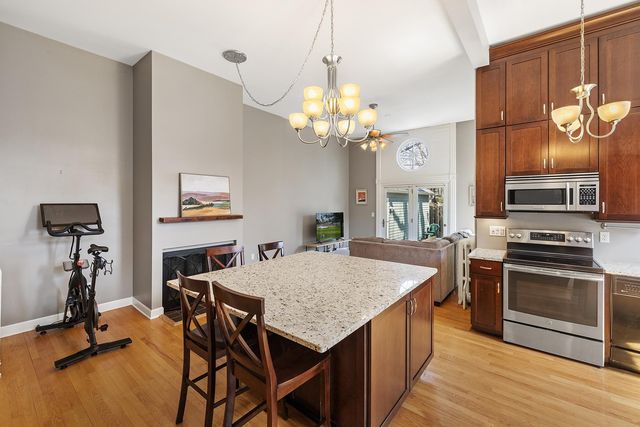 112 Western Avenue N 4, Saint Paul, MN 55102