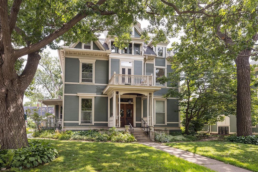 112 Western Avenue N 4, Saint Paul, MN 55102
