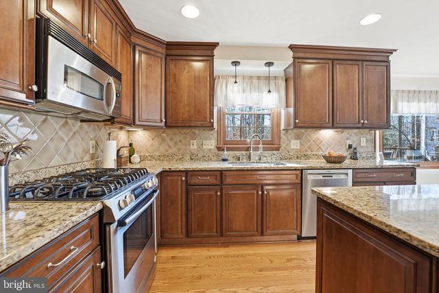 12765 GOLD CUP TRL, Manassas, VA 20112