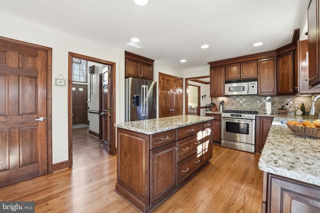 12765 GOLD CUP TRL, Manassas, VA 20112