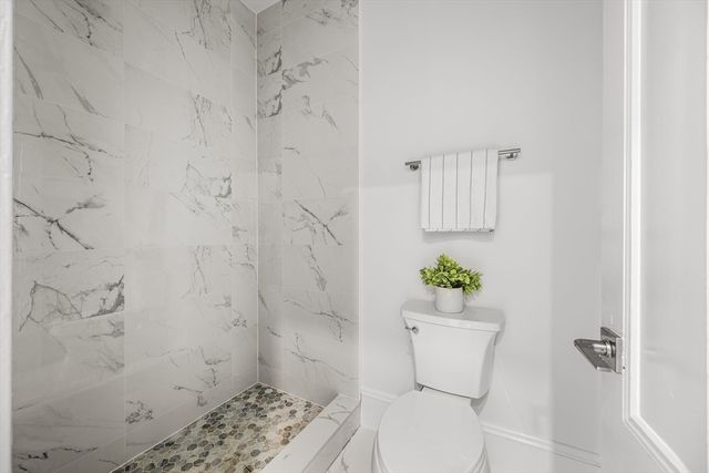 66 Sixth St 3, Cambridge, MA 02141