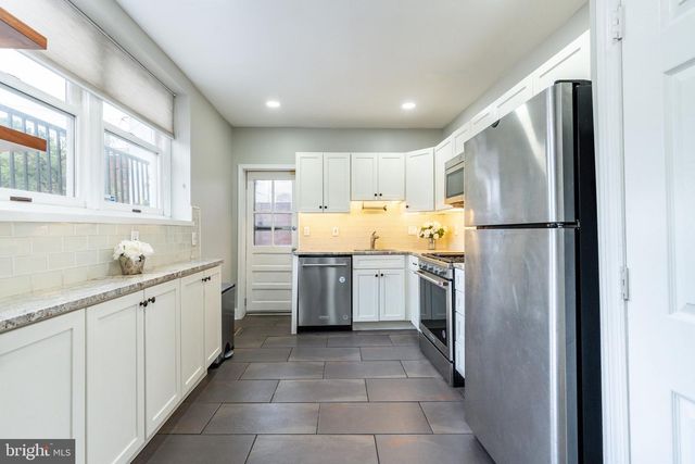 708 FITZWATER ST, Philadelphia, PA 19147