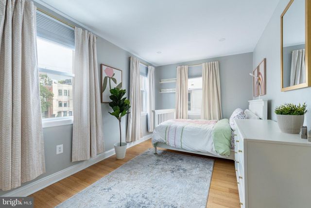 708 FITZWATER ST, Philadelphia, PA 19147