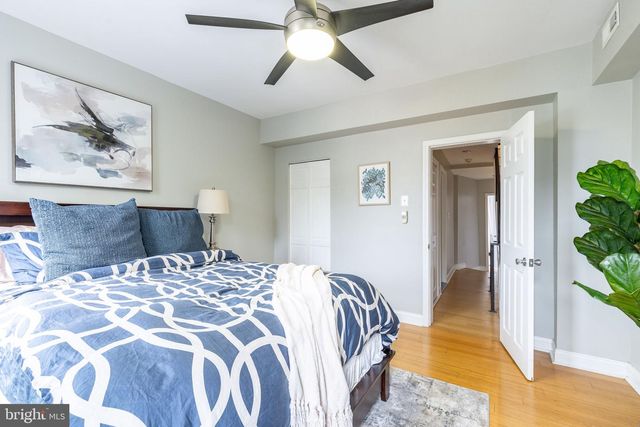 708 FITZWATER ST, Philadelphia, PA 19147