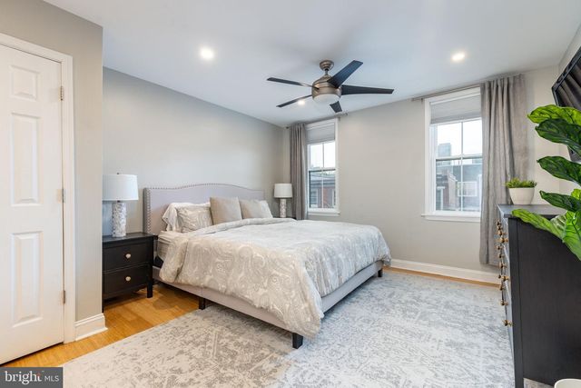708 FITZWATER ST, Philadelphia, PA 19147