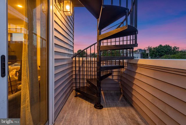 708 FITZWATER ST, Philadelphia, PA 19147
