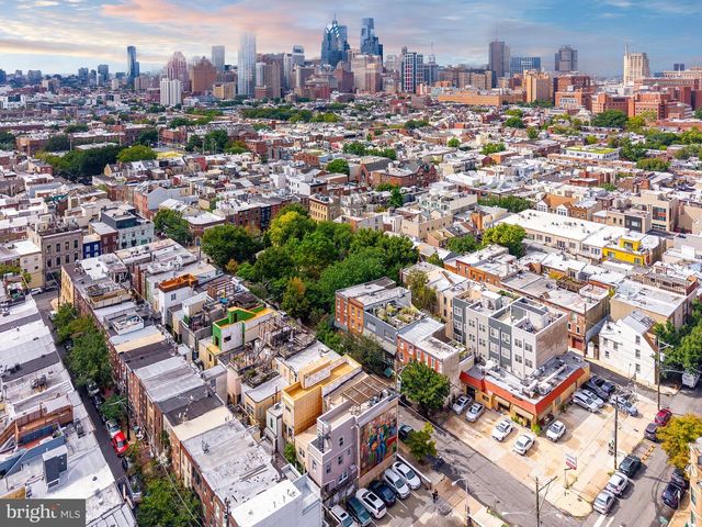 708 FITZWATER ST, Philadelphia, PA 19147