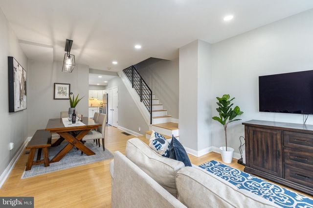 708 FITZWATER ST, Philadelphia, PA 19147
