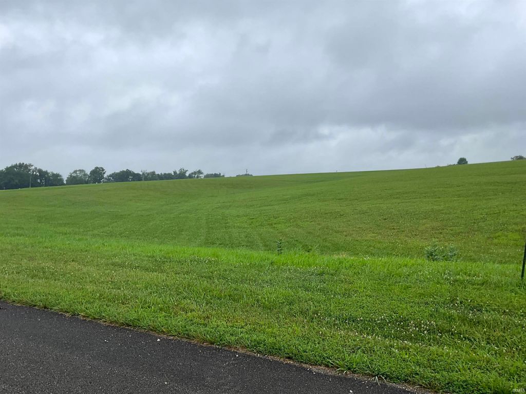 8676 S Alonzo Way, Bloomington, IN 47401