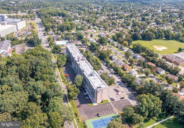 401 COOPER LANDING RD #320, Cherry Hill, NJ 08002