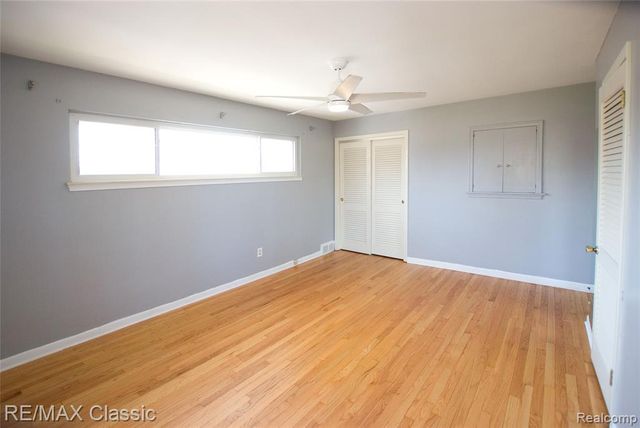 2604 Rochester Road, Royal Oak, MI 48073