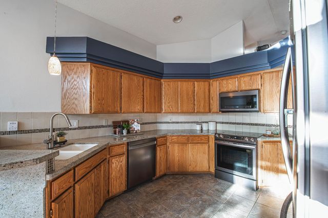 5316 E 18th Ln, Spokane, WA 99212