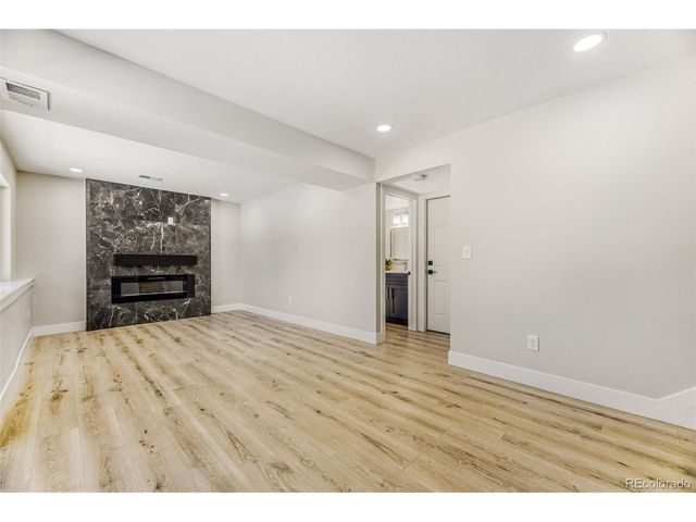 2890 S Golden Way, Denver, CO 80227