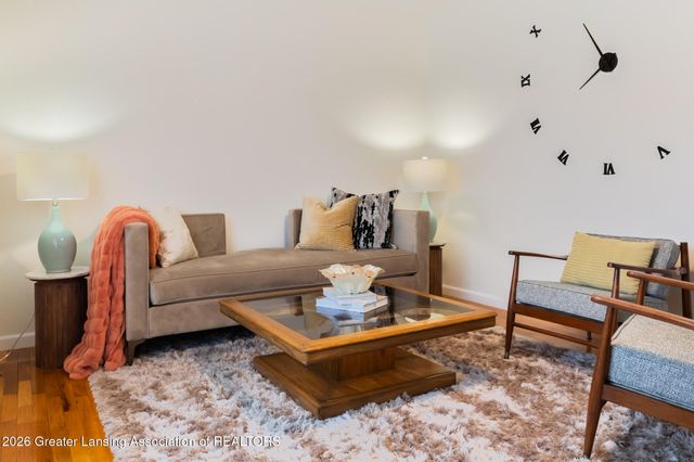 3882 Okemos Road, Okemos, MI 48864