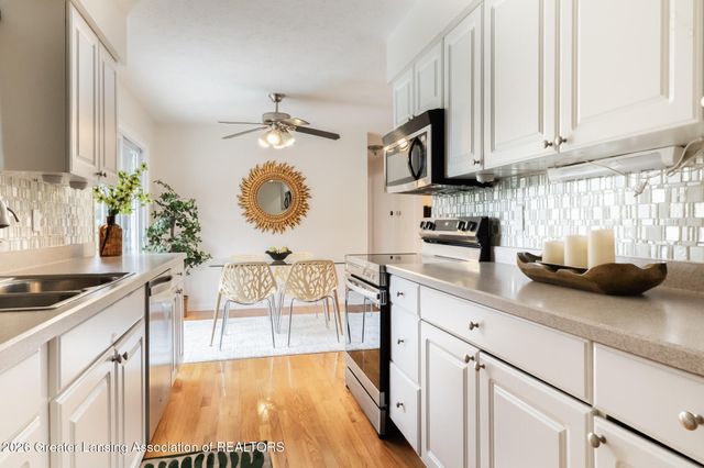 3882 Okemos Road, Okemos, MI 48864