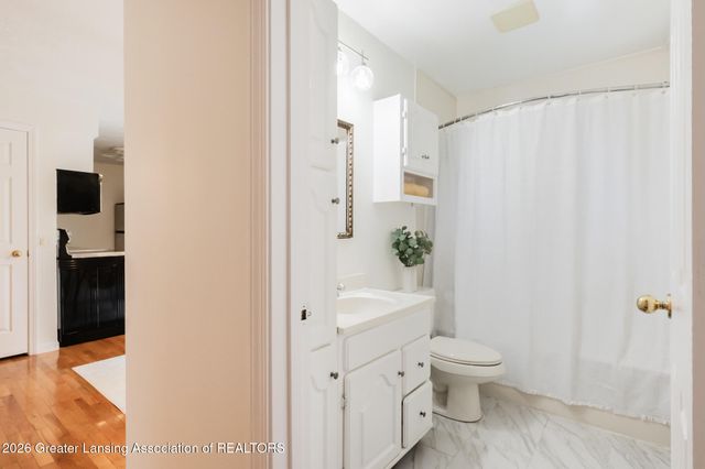 3882 Okemos Road, Okemos, MI 48864