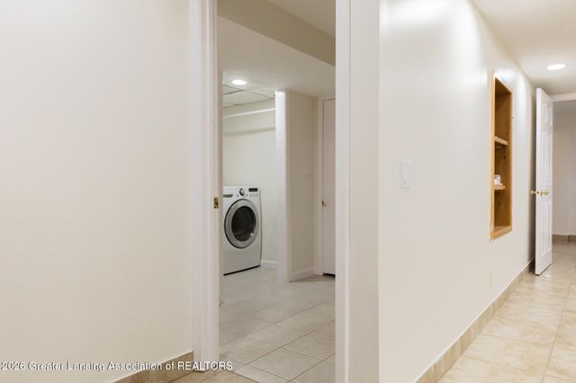 3882 Okemos Road, Okemos, MI 48864