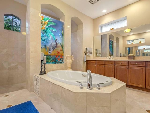 7689 NW 117th Lane, Parkland, FL 33076