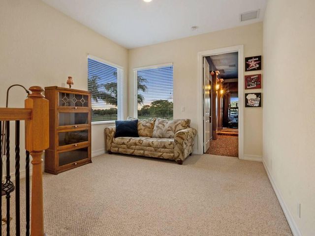 7689 NW 117th Lane, Parkland, FL 33076