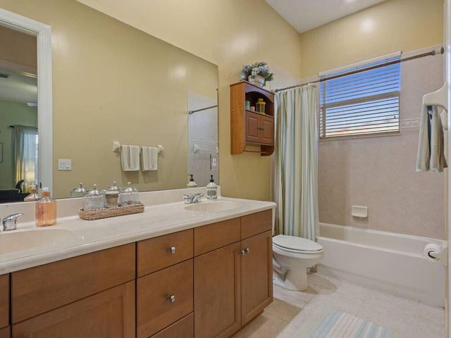 7689 NW 117th Lane, Parkland, FL 33076