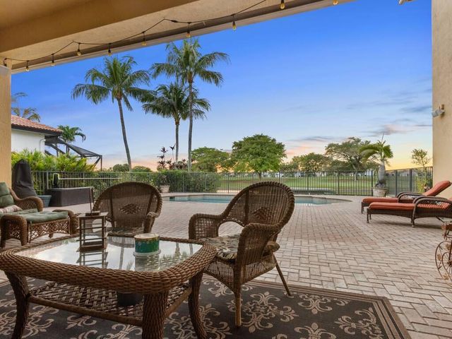 7689 NW 117th Lane, Parkland, FL 33076