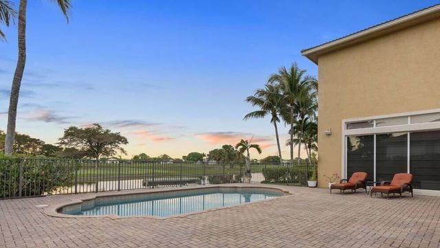 7689 NW 117th Lane, Parkland, FL 33076
