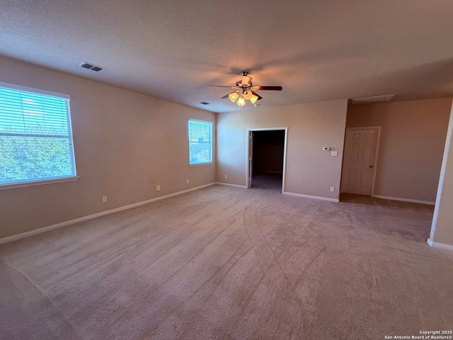 6081 COVERS CV, Schertz, TX 78108