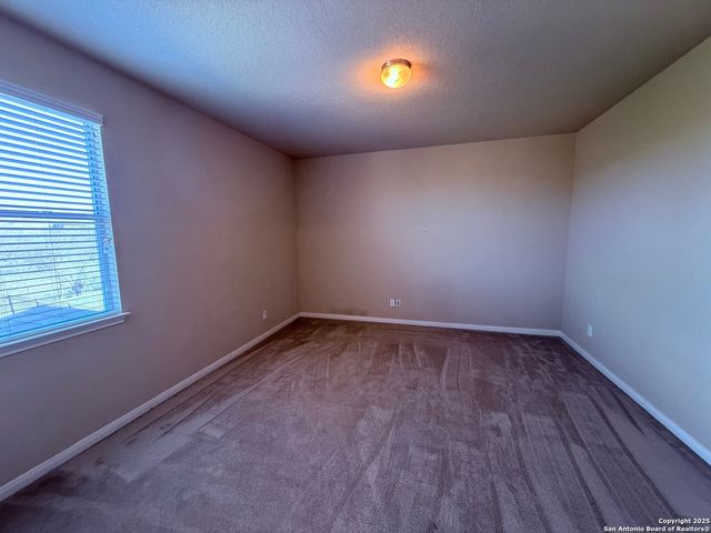 6081 COVERS CV, Schertz, TX 78108