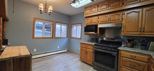 1110 SHAWANO AVENUE, Green Bay, WI 54303