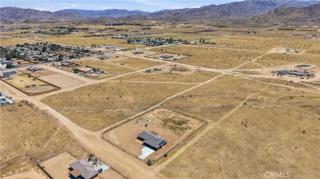 13119 Candlewood, Apple Valley, CA 92308
