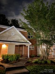 3625 Melrose Cottage Drive, Matthews, NC 28105