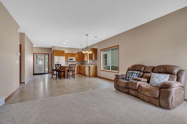502 Graceview Loop, Saint Joseph, MN 56374