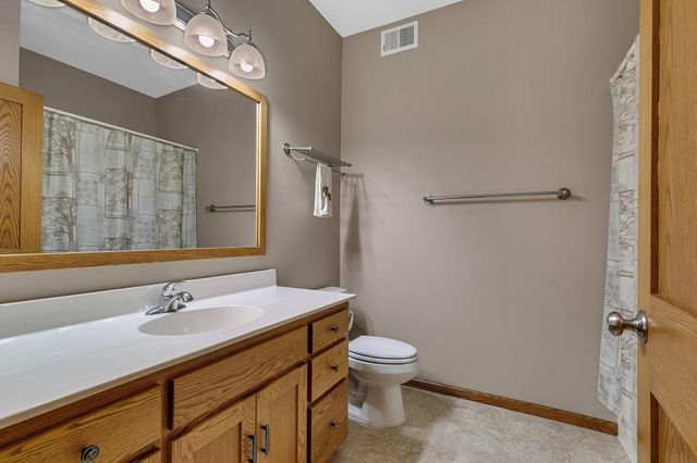 502 Graceview Loop, Saint Joseph, MN 56374