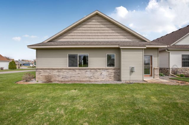 502 Graceview Loop, Saint Joseph, MN 56374
