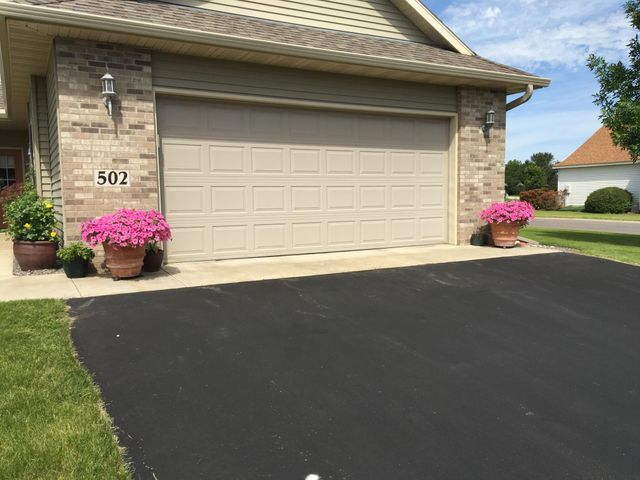 502 Graceview Loop, Saint Joseph, MN 56374