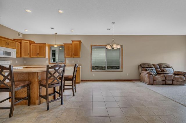 502 Graceview Loop, Saint Joseph, MN 56374