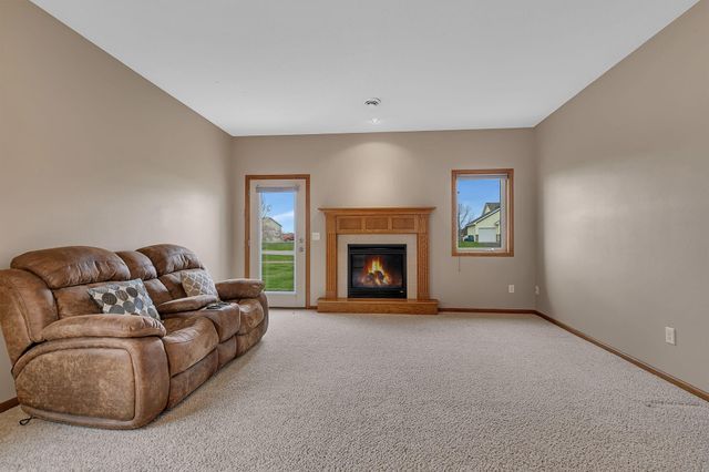502 Graceview Loop, Saint Joseph, MN 56374