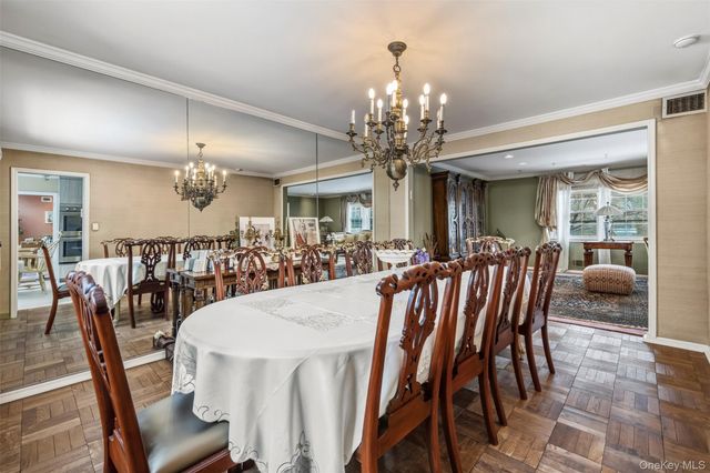 8 Pine Drive, Great Neck, NY 11021