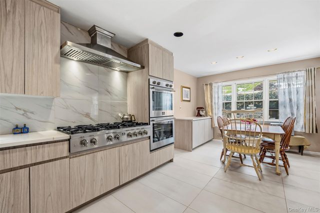 8 Pine Drive, Great Neck, NY 11021