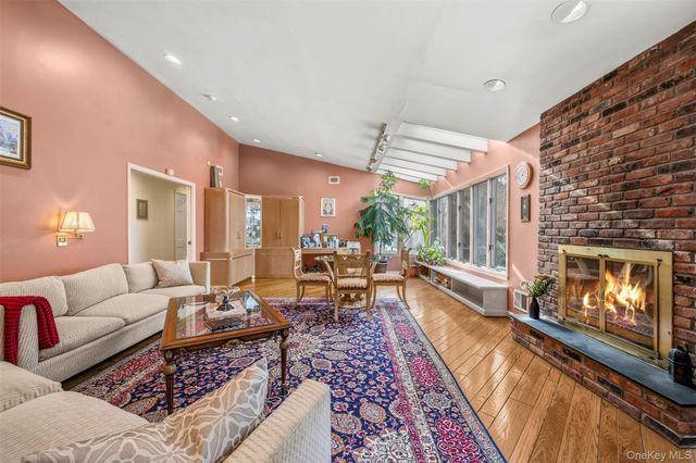 8 Pine Drive, Great Neck, NY 11021