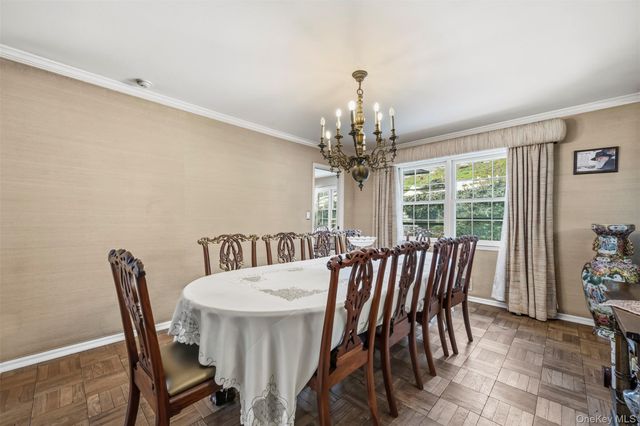 8 Pine Drive, Great Neck, NY 11021