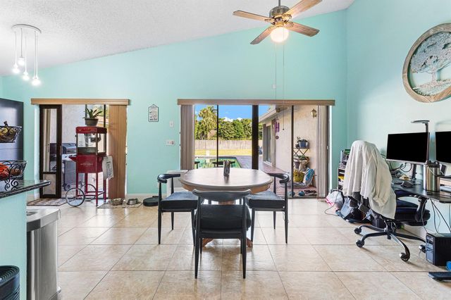 7483 Silver Woods Court, Boca Raton, FL 33433