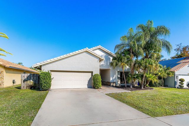 7483 Silver Woods Court, Boca Raton, FL 33433