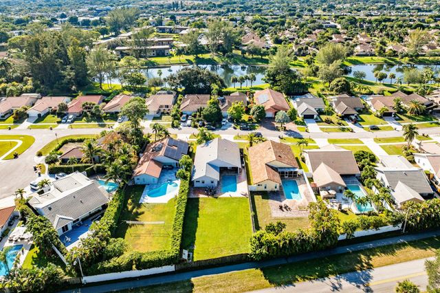 7483 Silver Woods Court, Boca Raton, FL 33433