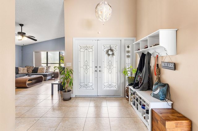 7483 Silver Woods Court, Boca Raton, FL 33433